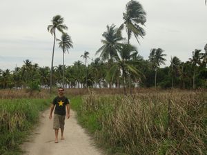 Exploring Malapascua island