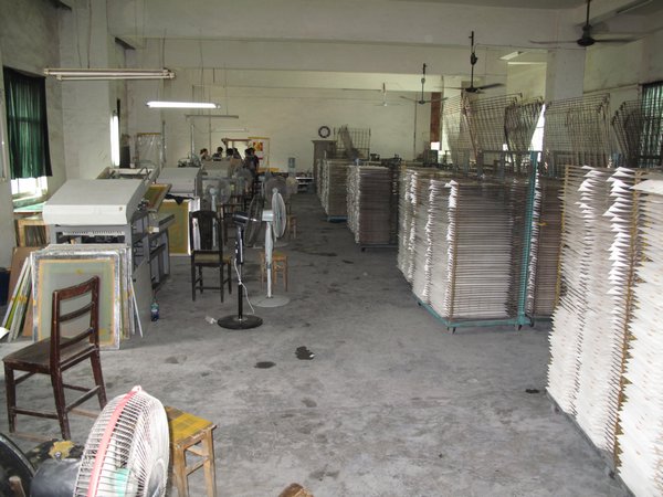 Silkscreen overglaze decal factory