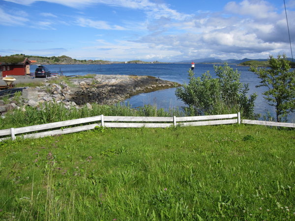 Fjord and shoreline in Vevang