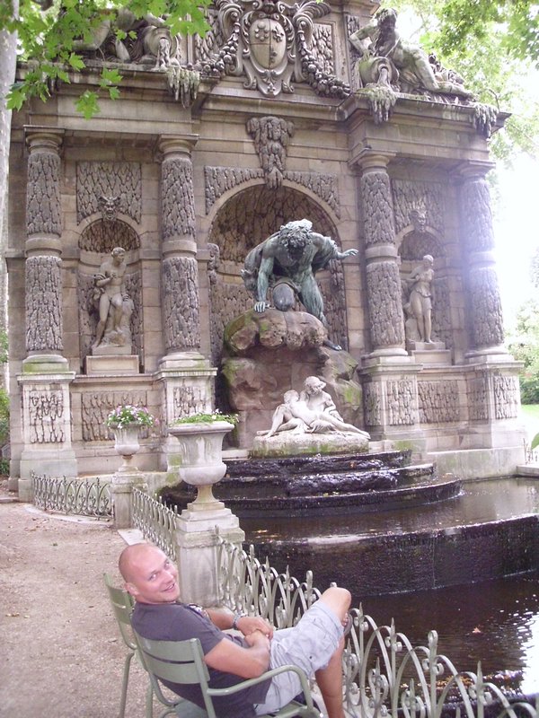Mike at the Medici Fountain