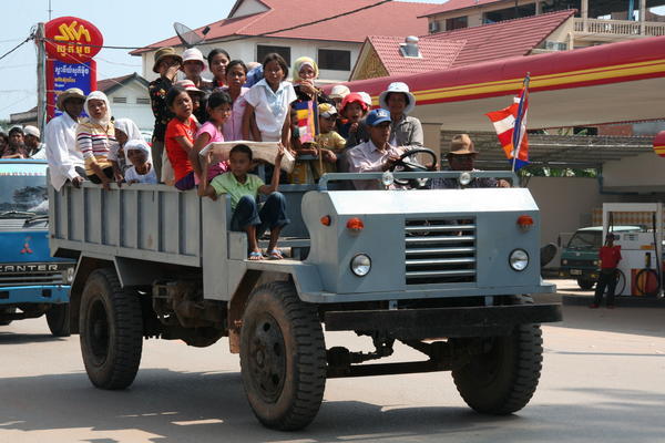 Traffic in Siem Reap