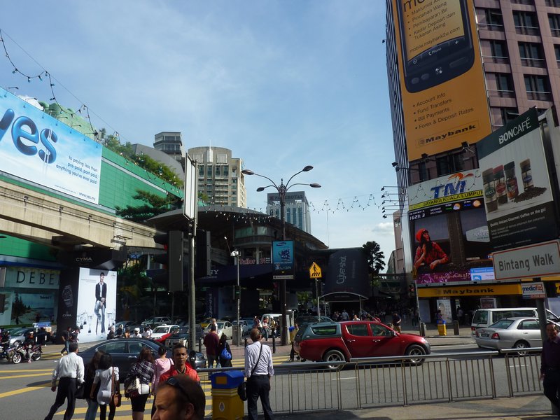 KL's Piccadilly Circus
