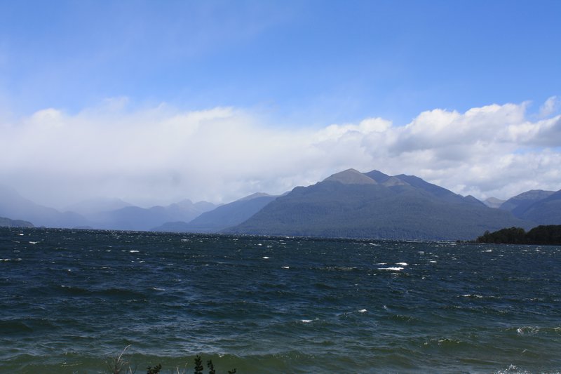 Manapouri lake
