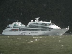 One of the largest cruise liners to cruise Milford Sound