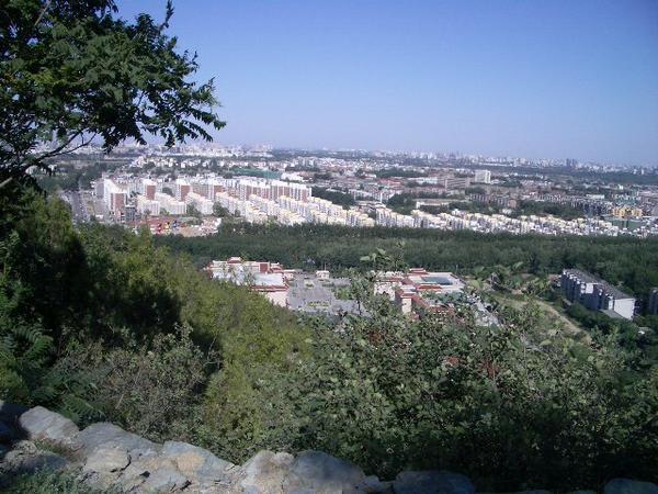 On top of "Wang Shou" hill