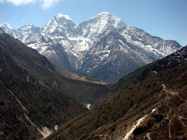 Trail to Gokyo (looking back)