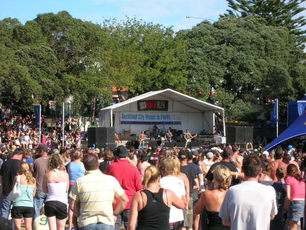 Party in the Park - Three Kings Reserve 