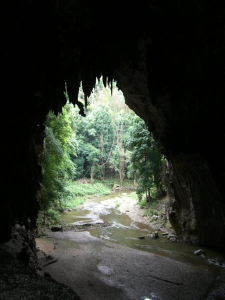 Lod Cave