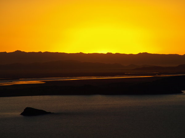 Sonnenuntergang auf Insel Amantani