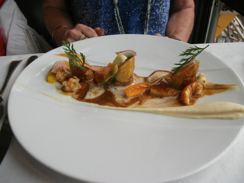 Chicken with Langoustines