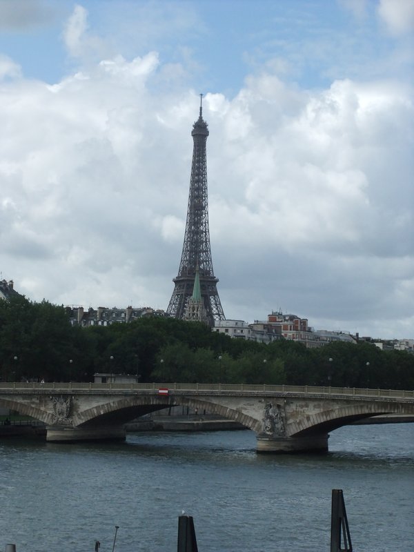Pretty view of the Seine and the Eiffel Tower