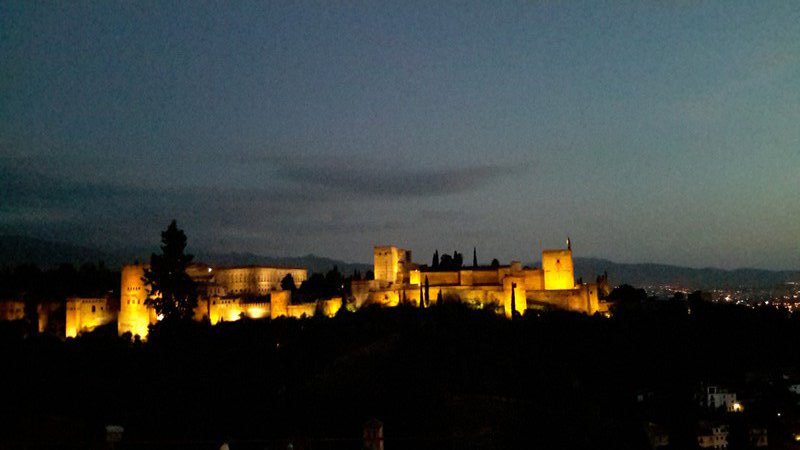 Alhambra at night from Albayzin