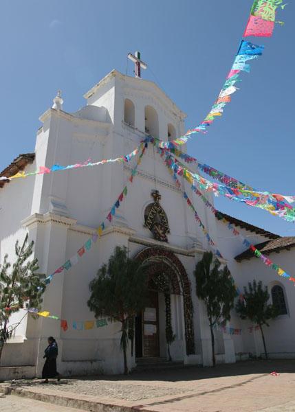 Another festive church--this time in Zinacantan