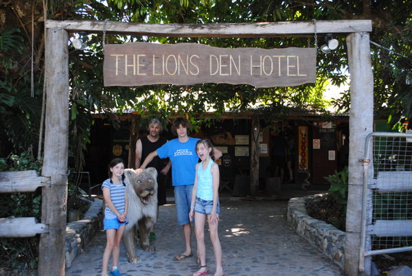 The Lion's Den Hotel