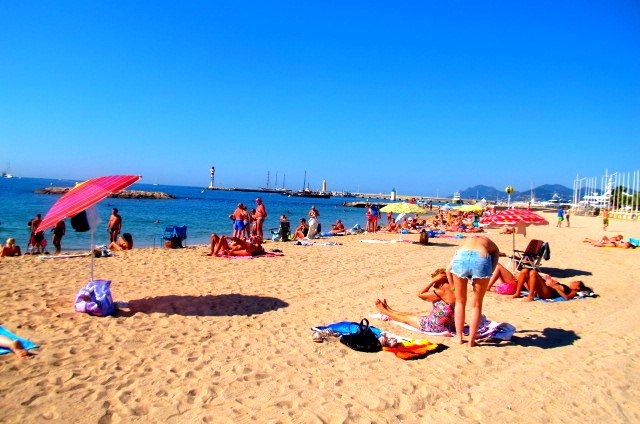  Cannes Beach