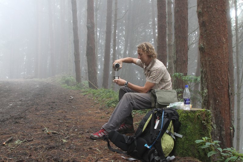 lunch and something hot to drink is mandatory when Norwegians are hiking