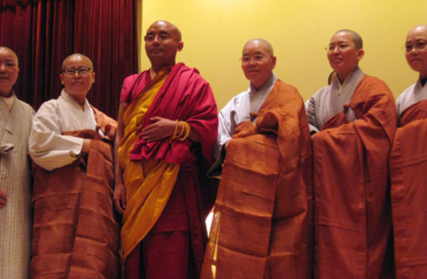Mingyur with Jogye Monks