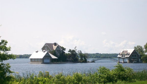 1000 Islands- some large homes on small islands