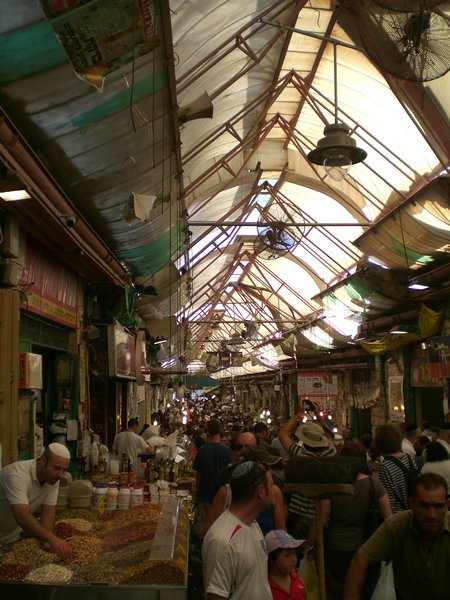 Machane Yehuda Market before Shabbat