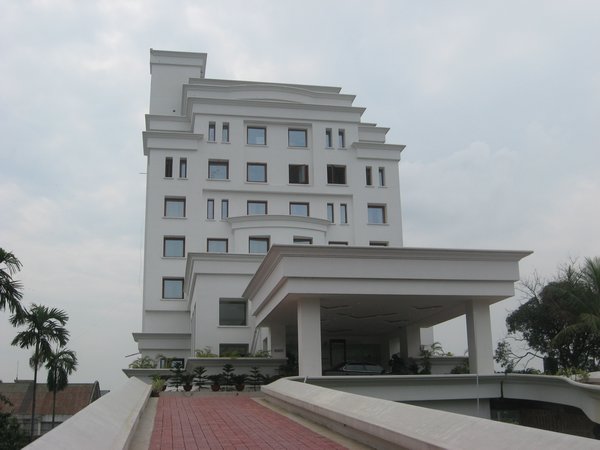 2  This is the view of the exterior of our Siliguri Hotel - called Royal Sarovar Premiere