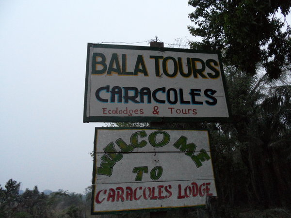 BALA TOURS sign