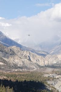 Landing Approach to Humde Airport