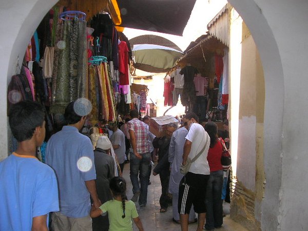 Najd & Asiyah walking in Old Medina