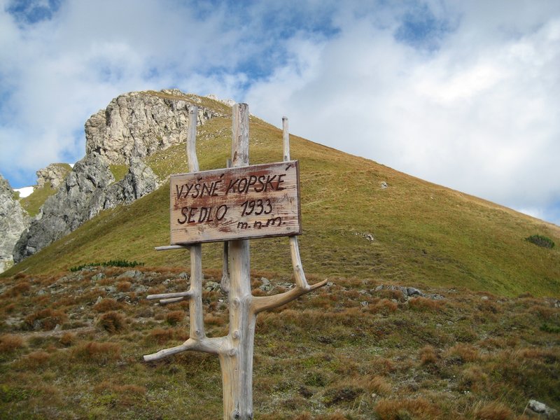 Slovak Trail Marker