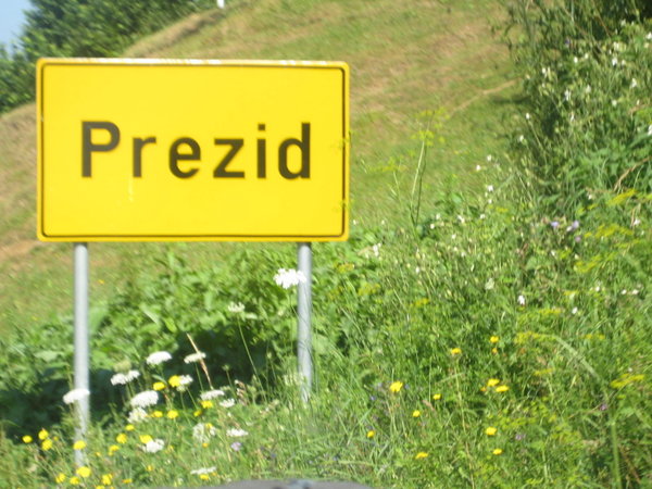 On the road to Prezid
