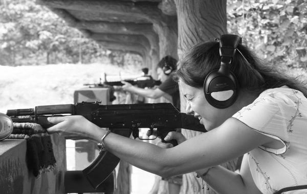 Silvia paa shooting range