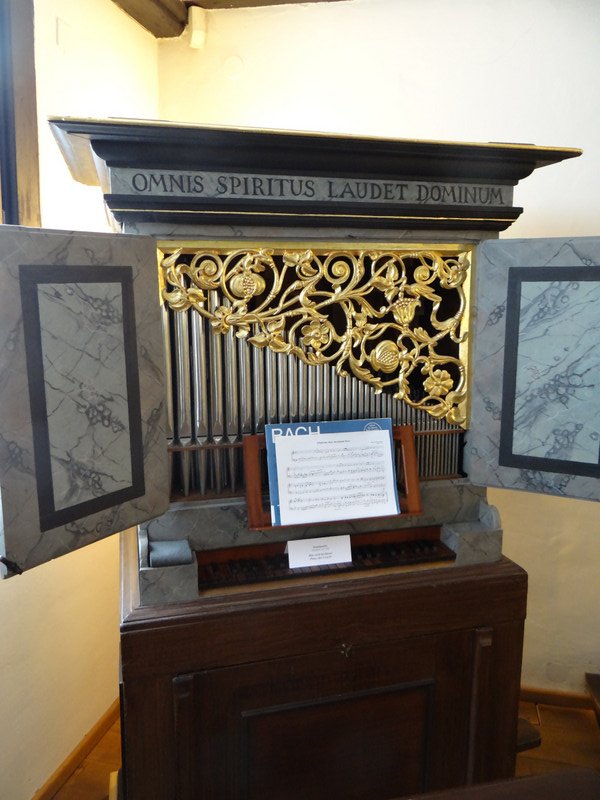 Chamber organ