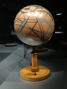 Mars globe in Mathematischer Physikalischer Salon (Dresden)