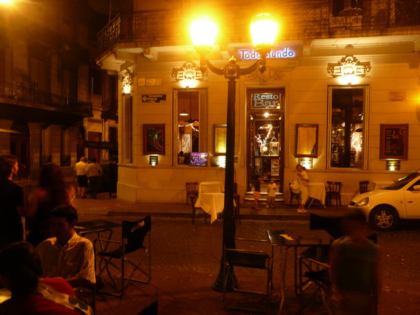 Plaza Dorrego by night
