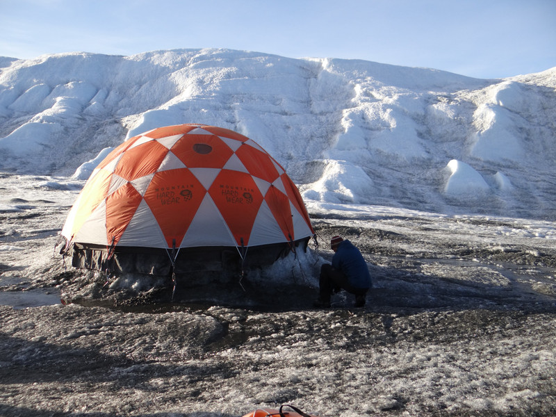 The central tent is upon a one meter high plateau.