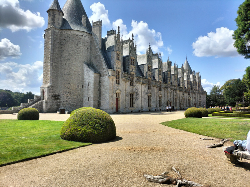 French castle. Very impressive!