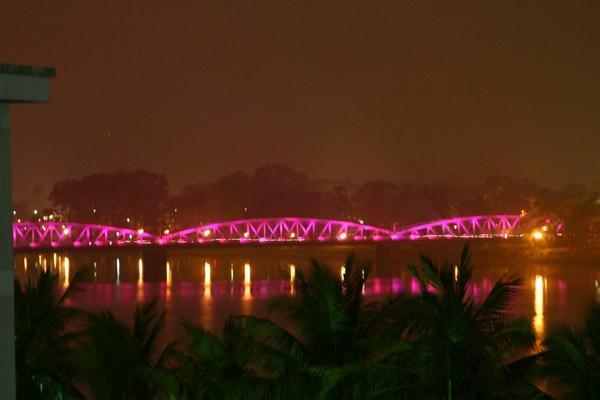 The lights, which changed colour every 15 minutes or so, turned a dull bridge into a stunning landmark at night. - Hue