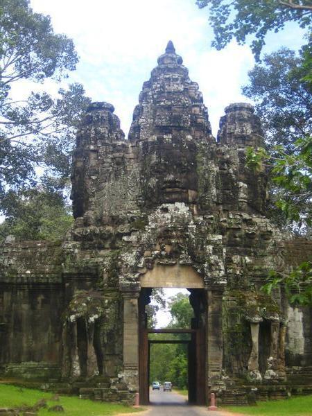 Gateway to Angkor Thom