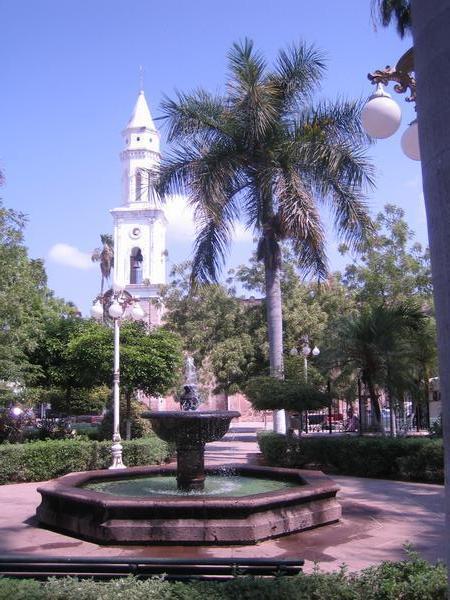 El Fuerte town square