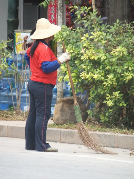 Street sweeper