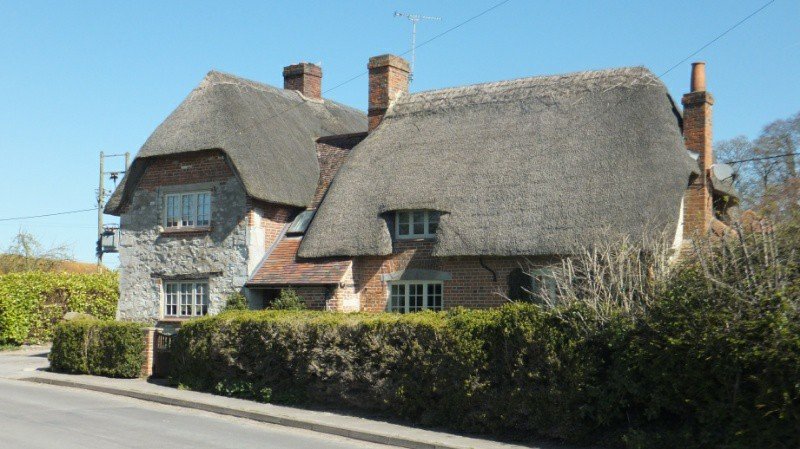 Another thatch roof house