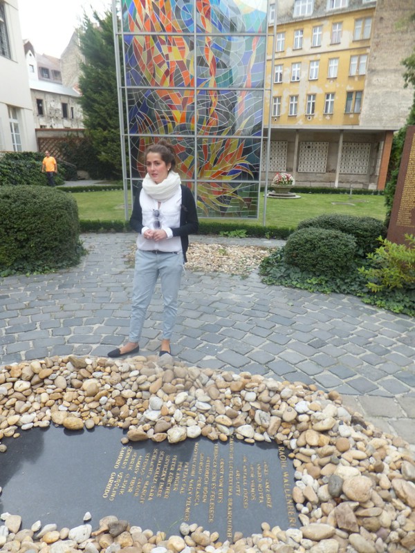 Holocaust Memorial garden at the Great Synagogue