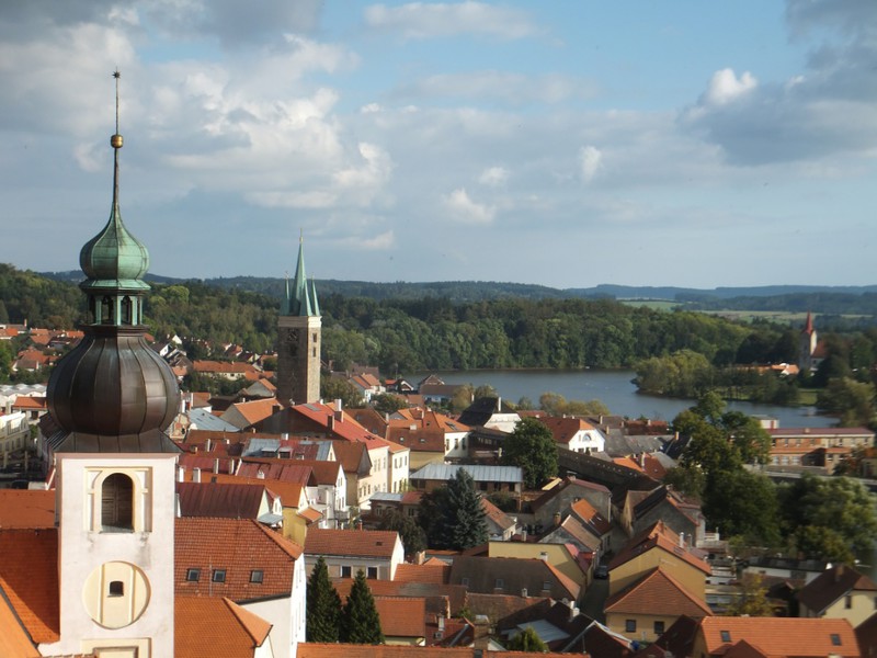 Telc and surrounding countryside from the old tower