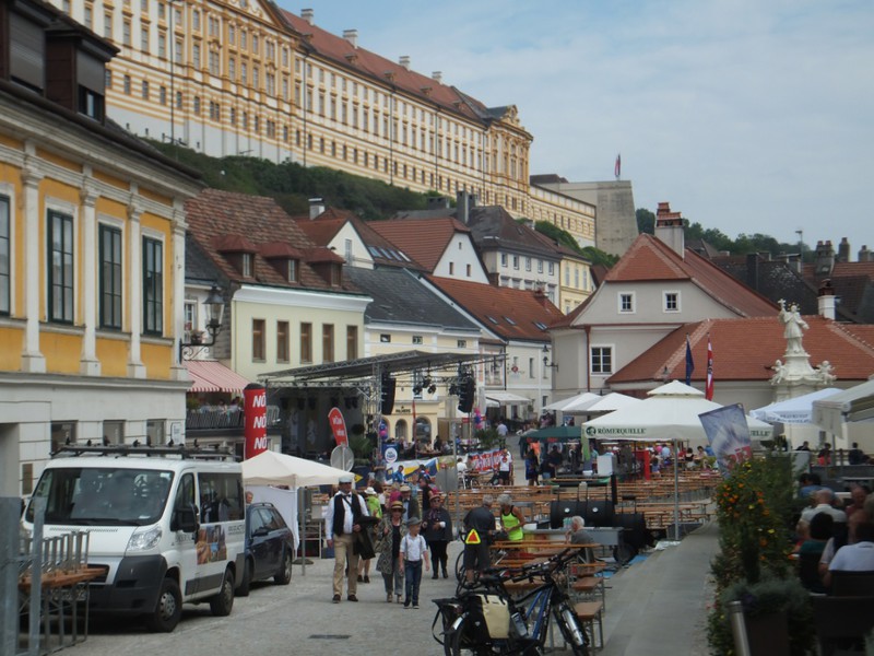 He presides over the town square of Melk.