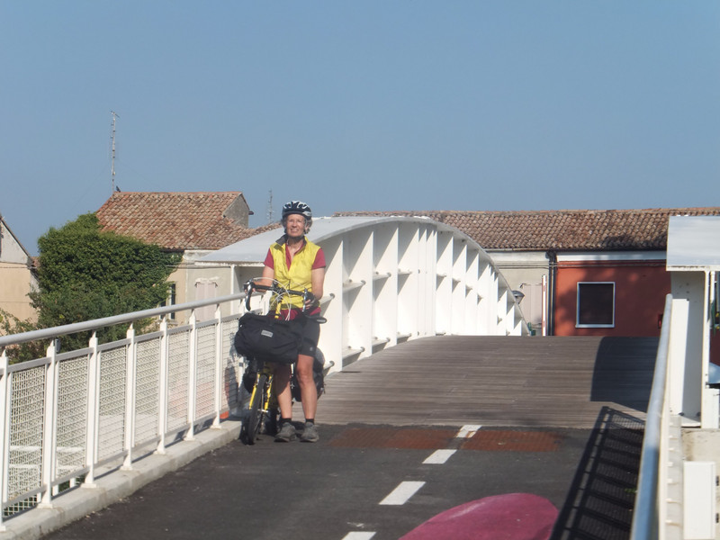Ped/bike bridge at Migliarino
