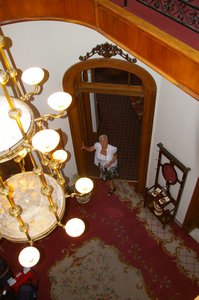 Foyer of the Dandi Royale