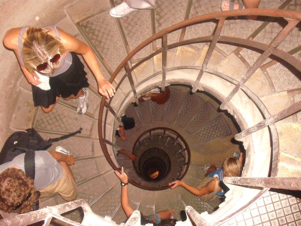 Descending the 274 steps- Arc deTriomphe