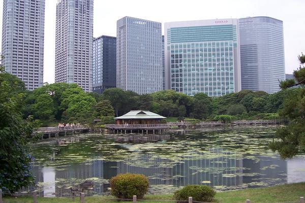 park in tokyo