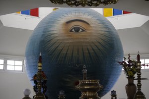 The Third Eye -- Mind and Heart, Trung-Hung Buu Toa Pagoda
