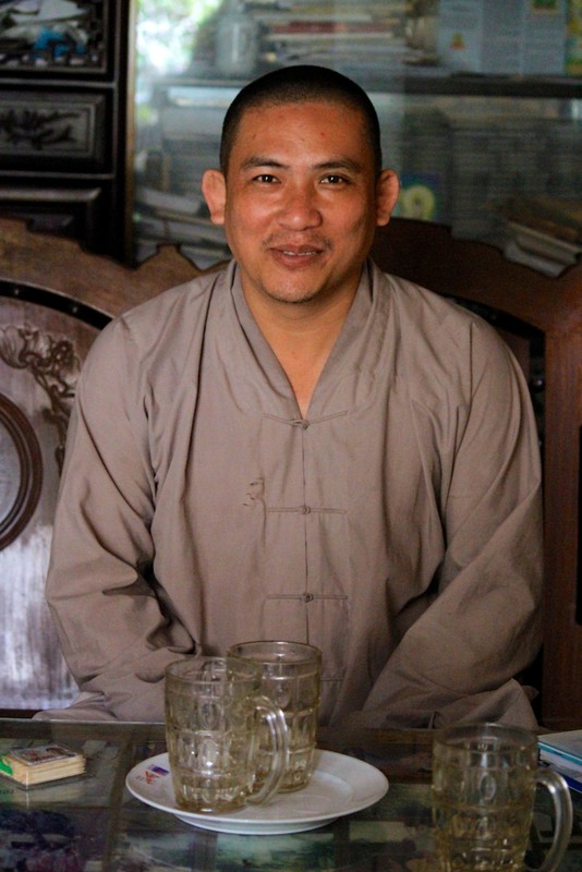 Monk, friend of Ms. Thuy
