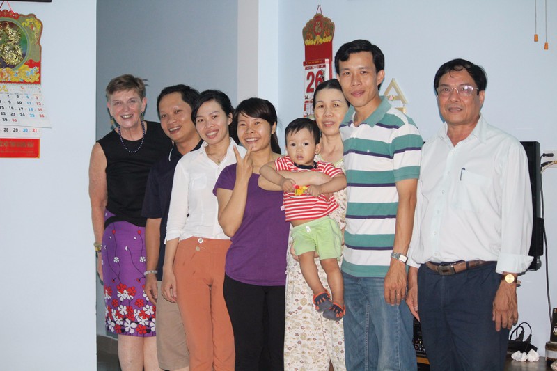Mr. Tung's family:  Tran Tam, Tran Thanh Tung, Ho Thi thu Tram, Tran Hong Quan, Pham Thi Hong, sister and husband and Cynthia
